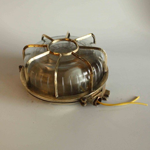 large-round-cast-brass-light-5083 large-round-cast-brass-light-5083